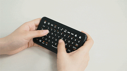 ソファに寝転びながら大画面操作＆文字入力が楽々！ミニキーボード Winmaxle